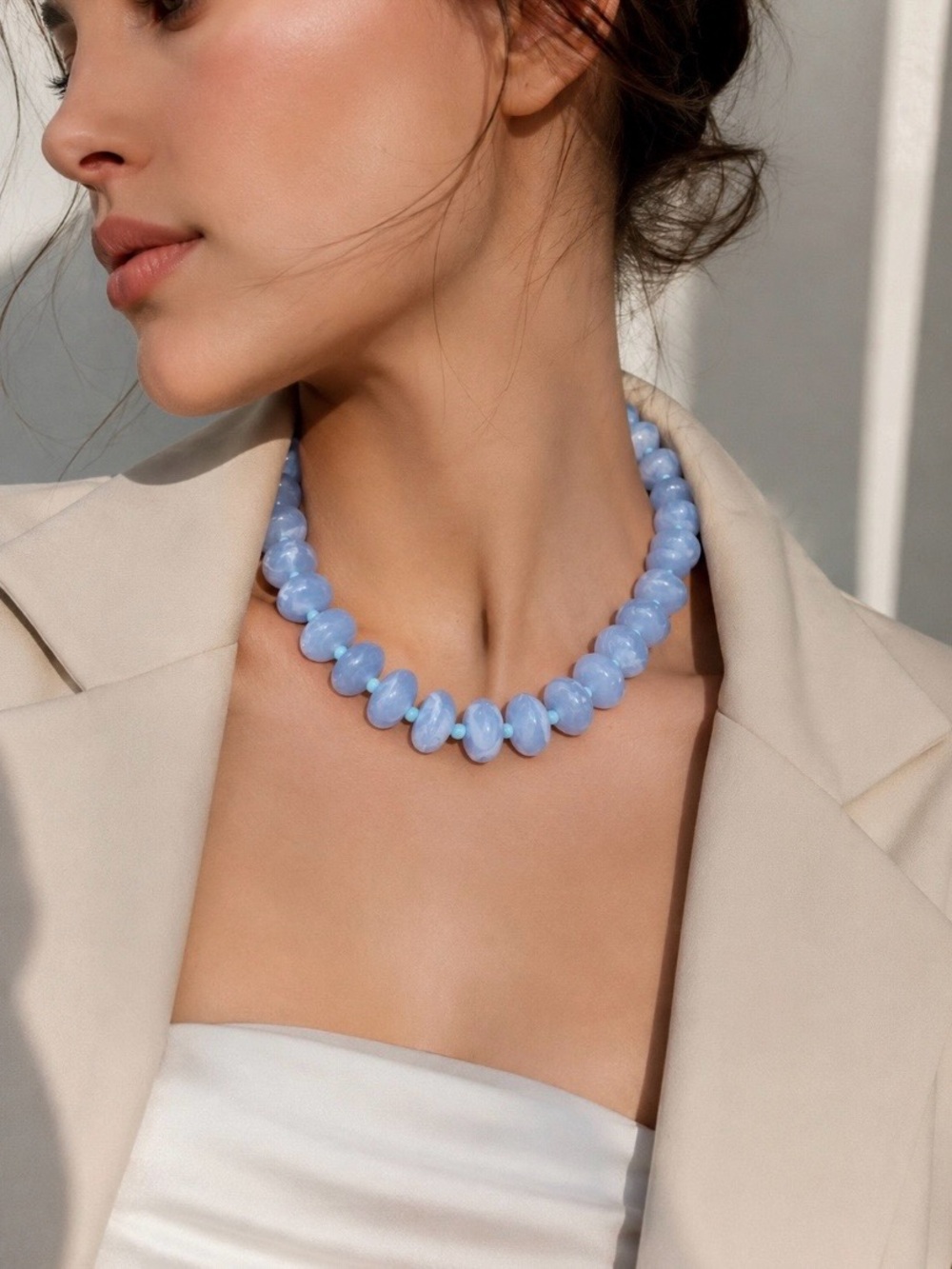NEW! TrendyBlue Beaded Statement Necklace - Unbranded A1-48